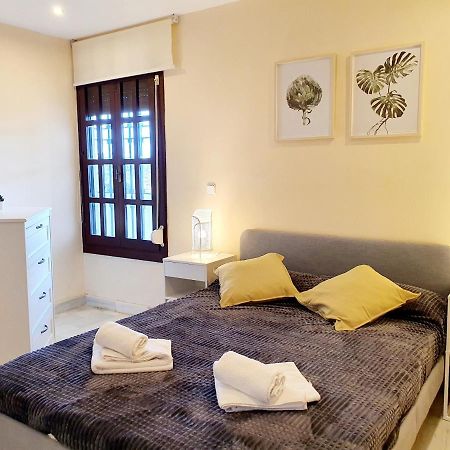Cozy Apartment On The Beach Sitio de Calahonda Luaran gambar