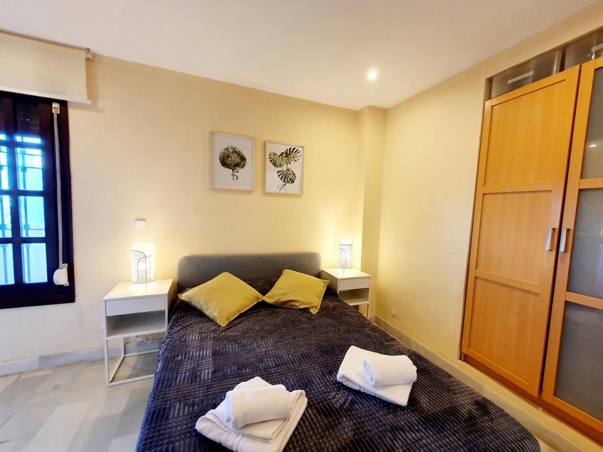 Cozy Apartment On The Beach Sitio de Calahonda Luaran gambar