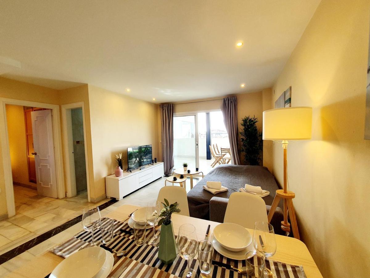Cozy Apartment On The Beach Sitio de Calahonda Luaran gambar