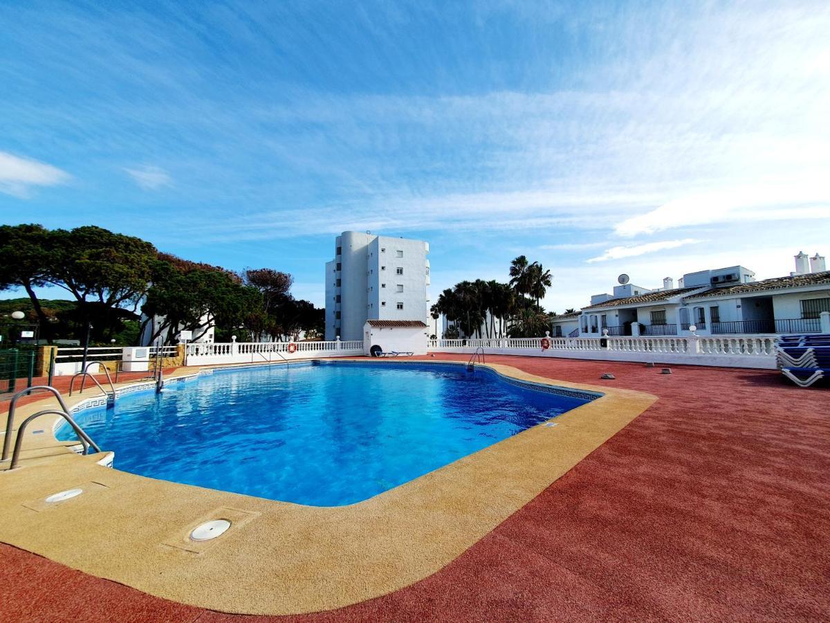 Cozy Apartment On The Beach Sitio de Calahonda Luaran gambar