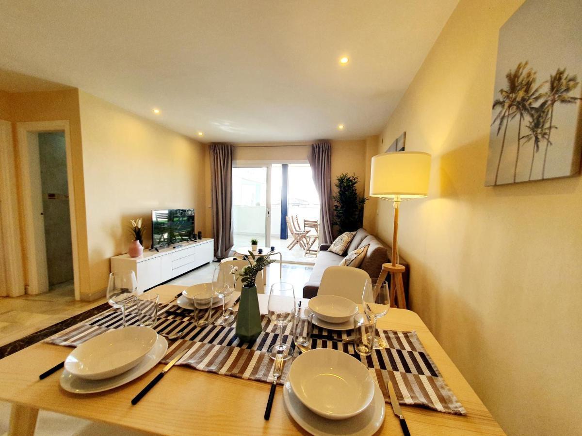 Cozy Apartment On The Beach Sitio de Calahonda Luaran gambar