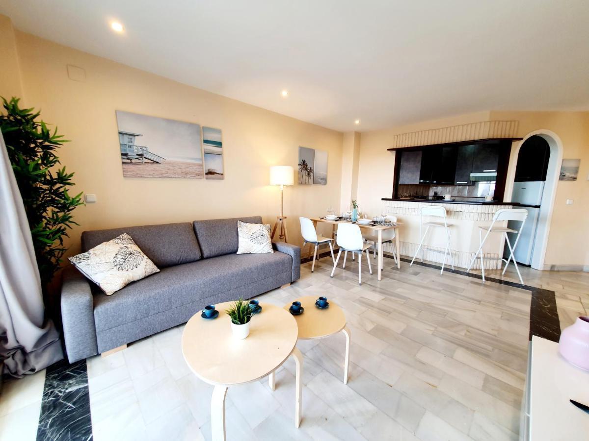Cozy Apartment On The Beach Sitio de Calahonda Luaran gambar