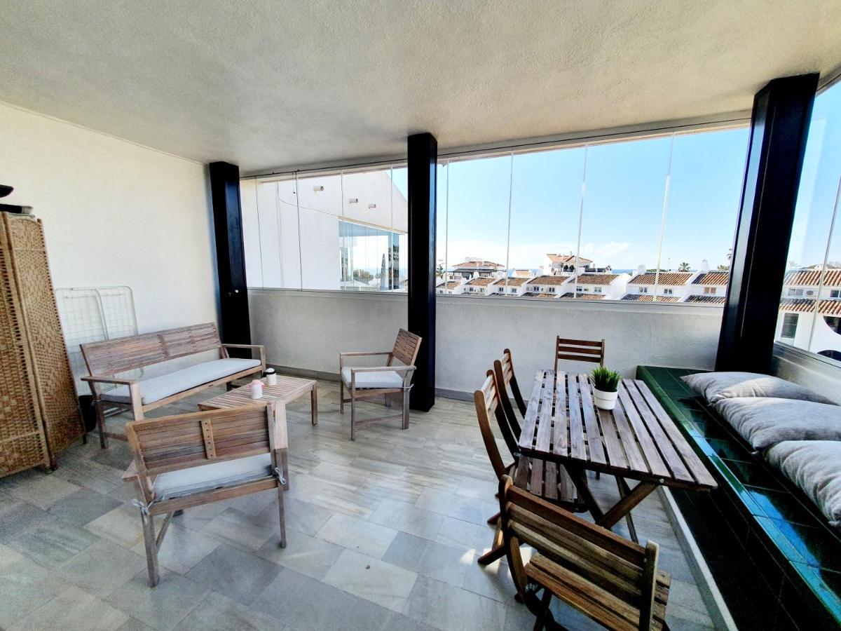 Cozy Apartment On The Beach Sitio de Calahonda Luaran gambar